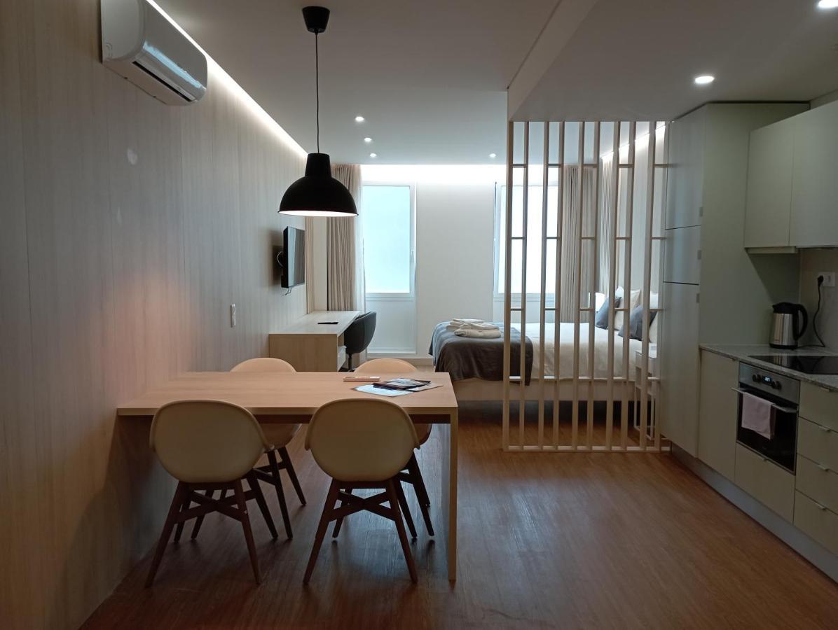 715 Gale Apartment Wi-Fi, Estacionamento Порту Экстерьер фото